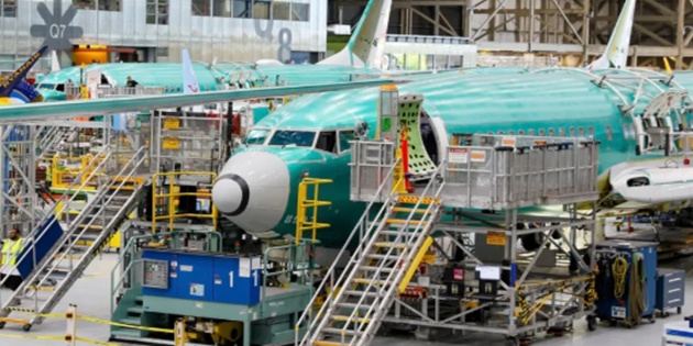 Boeing’in Uçak Satabilmek İçin Güvenlik Sorunlarını Gizlediği İddia Edildi